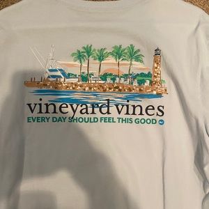 Vineyard vines T-shirt